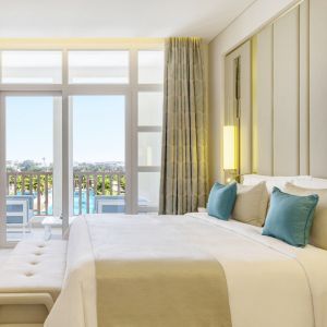 Al Messila a Luxury Collection Resort Spa - Deluxe Guest Room Pool View  jpg 3943084 master