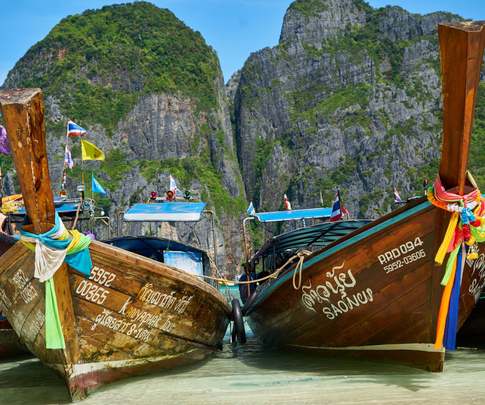 pixabay_thailand-boot