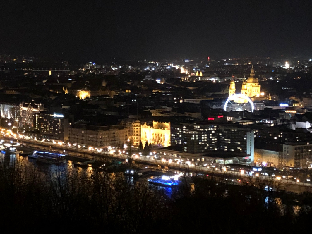 original_Budapest_bei_Nacht