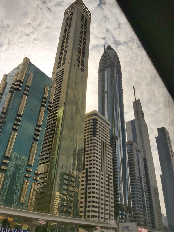 original_Dubai_Stadt2