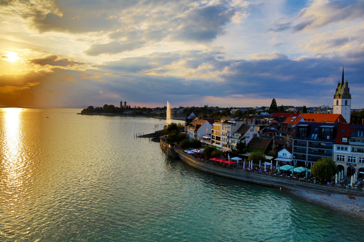 original_friedrichshafen-3712422_1920