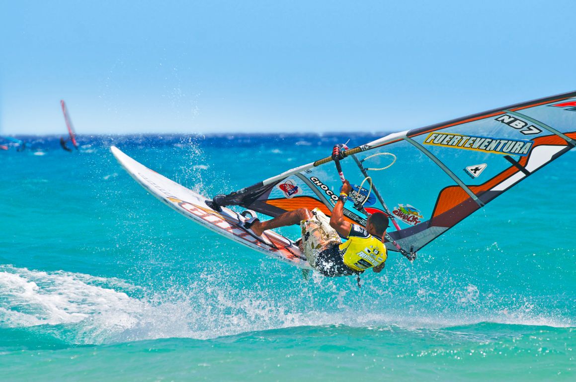 Kitesurfer